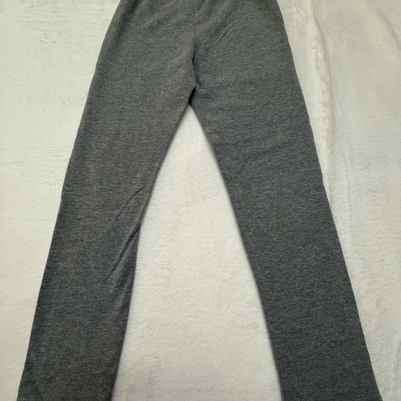 The Children’s Place Gray Leggings with Sparkling Accents - Picture 2 of 3
